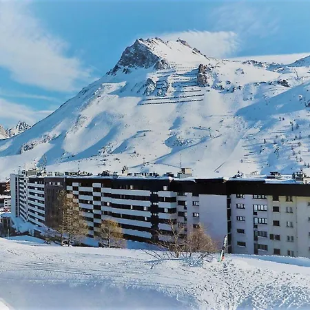 Le Bec Rouge - De Charme 3 Pieces 8 Personnes A Aux Pieds Et Proche Des Commerces Dans Le Quartier Du Mae-1993 Tignes